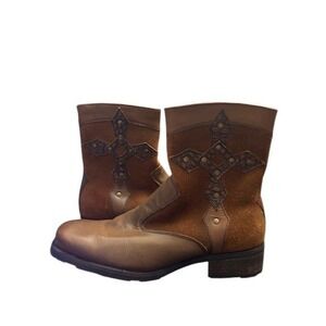 Steve Madden Men's Reeper Boots 8 Suede Accent Cross Detail Rustic Rugged Moto